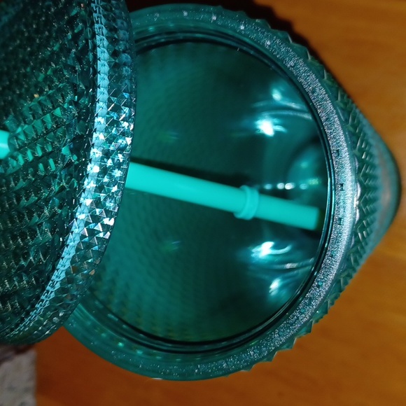 NWT- 24 Oz- Starbucks- Turquoise- ColdCup- Textured/Spikey!! - Picture 4 of 6